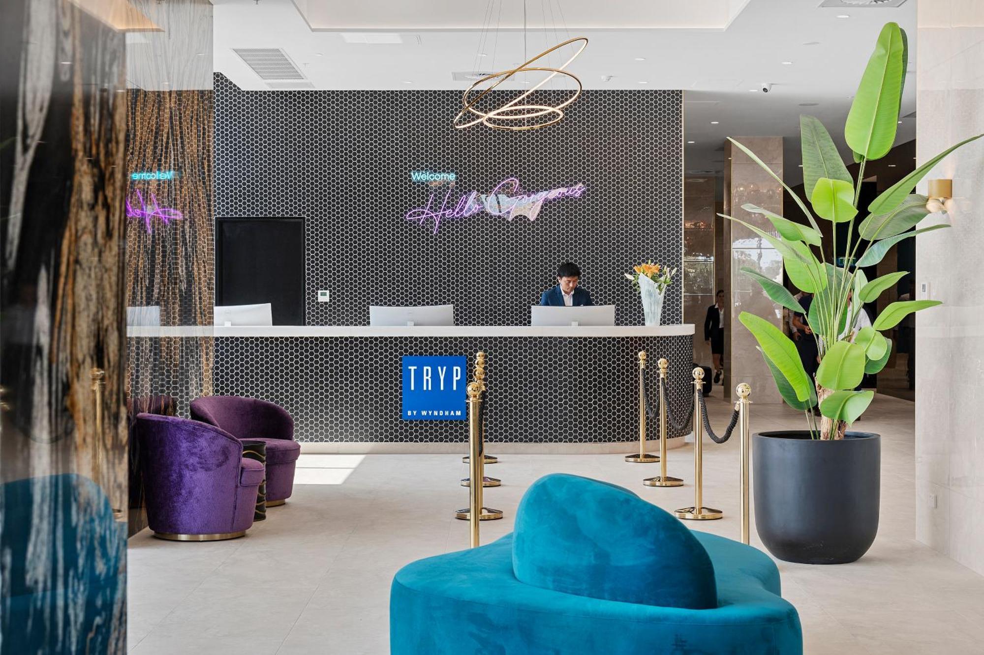 Tryp By Wyndham Southport Gold Coast Hotel Apartments エクステリア 写真